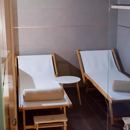 Chang Thai Apartment *