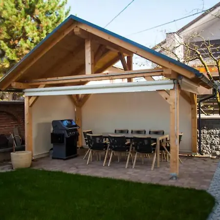Chang Thai Apartmán Lublaň